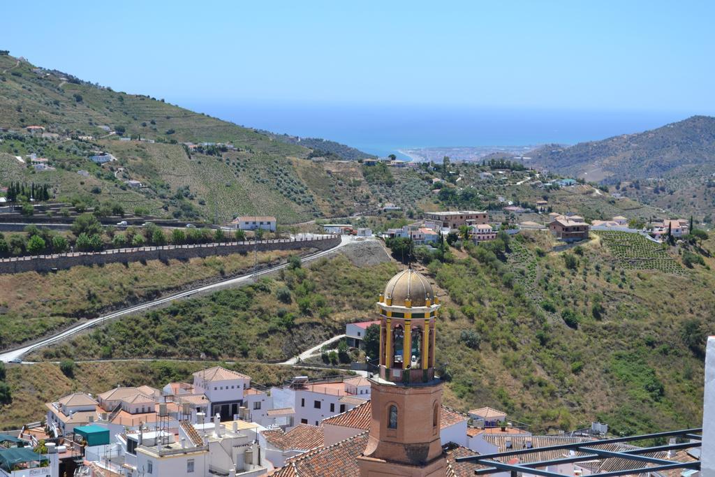 La Vista Competa Exterior photo