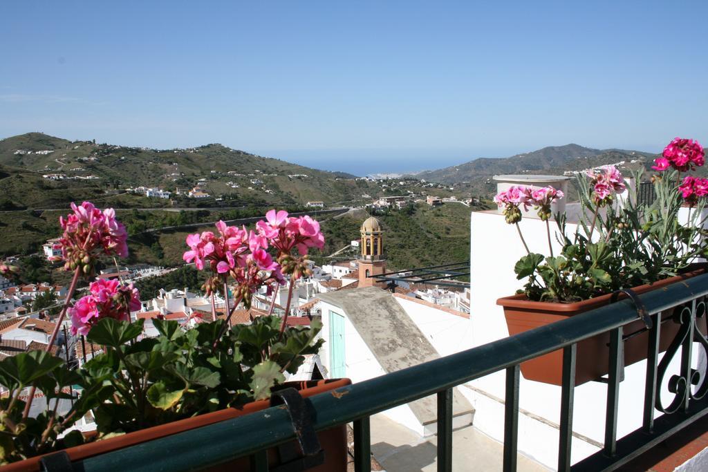 La Vista Competa Exterior photo